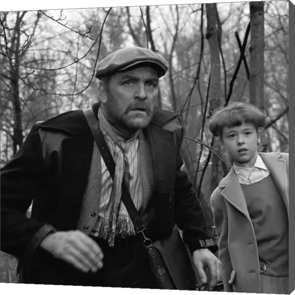Andrew Keir as Wyler and Roberta Tovey as Susan