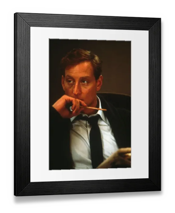 Framed Print : Charles Dance in Plenty (1985) Framed Print : Charles Dance in Plenty (1985)