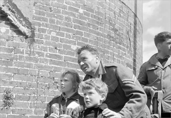 John Mills in a publicity shot for Dunkirk (1958)