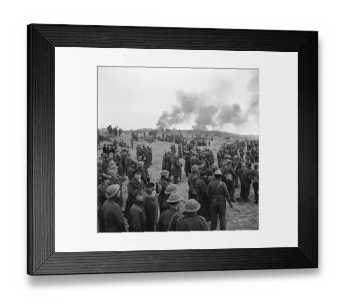 Framed Print : British troops stranded on the beach Framed Print : British troops stranded on the beach