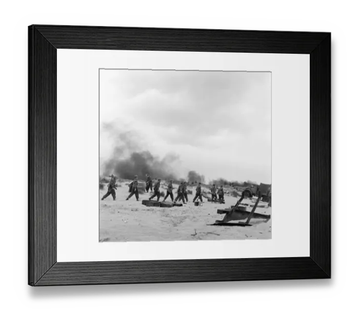 Framed Print : British troops under bombardment on the beach Framed Print : British troops under bombardment on the beach