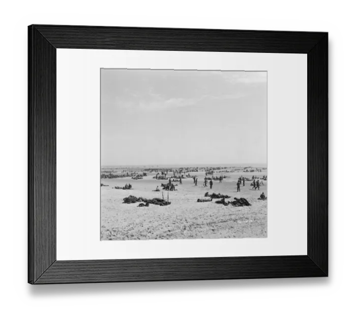 Framed Print : British troops stranded on the beach Framed Print : British troops stranded on the beach