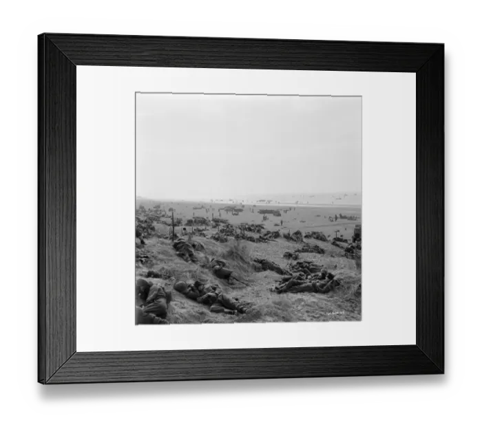 Framed Print : British troops stranded on the beach Framed Print : British troops stranded on the beach