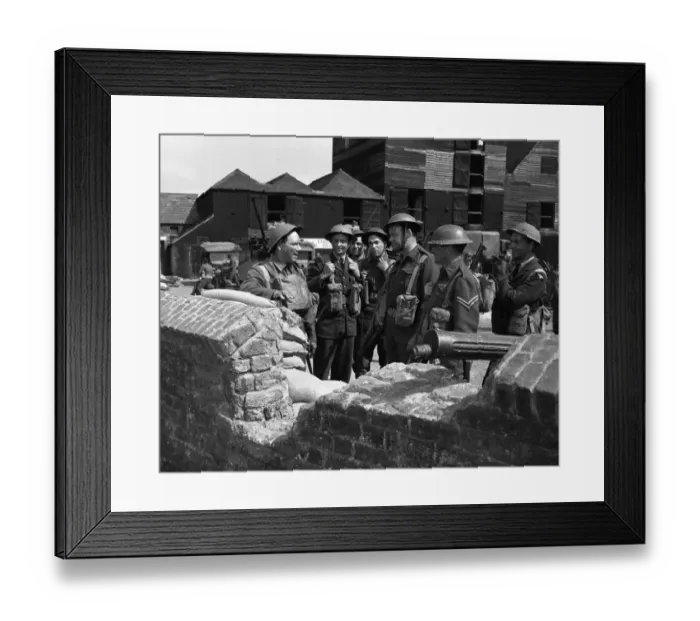 Framed Print : A group scene from Dunkirk (1958)