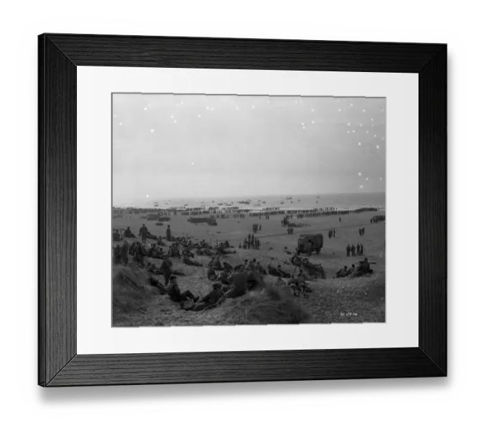 Framed Print : British troops stranded on the beach