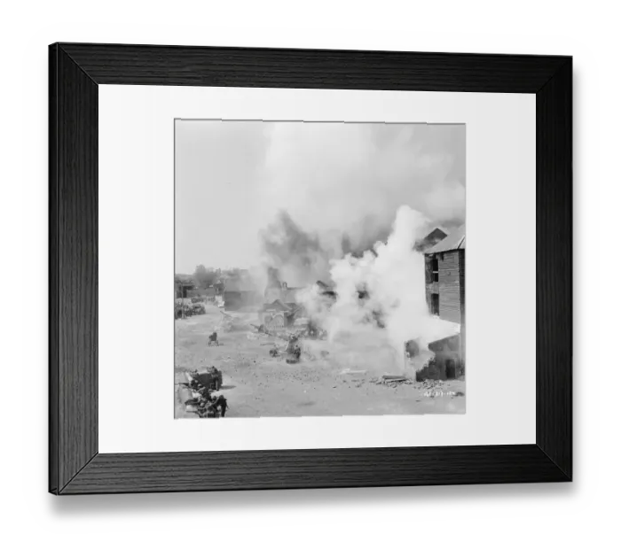 Framed Print : A scene from Dunkirk (1958) Framed Print : A scene from Dunkirk (1958)