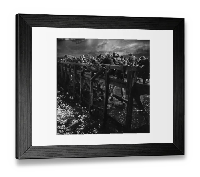 Framed Print : Filming the bridge sequence from Dunkirk (1958) Framed Print : Filming the bridge sequence from Dunkirk (1958)