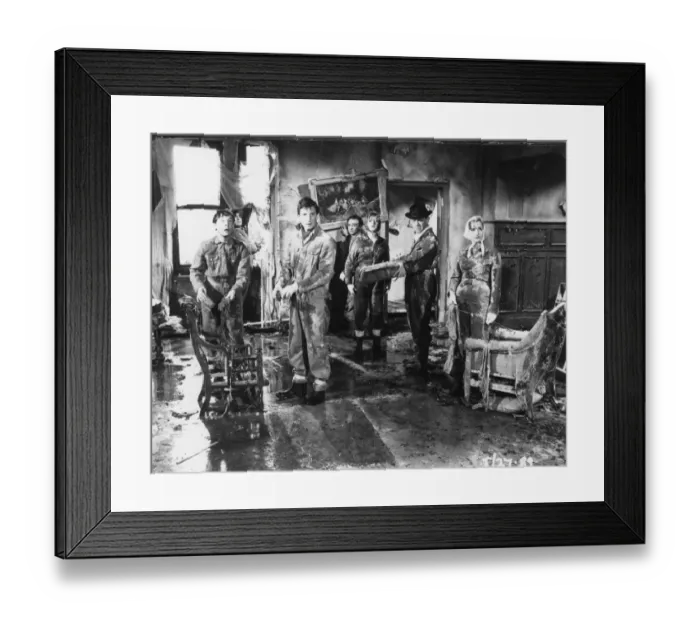 Framed Print : Carry on Regardless (1961) Framed Print : Carry on Regardless (1961)