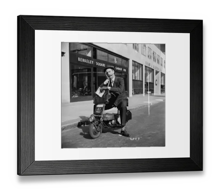 Framed Print : A publicity shot from The Titfield Thunderbolt Framed Print : A publicity shot from The Titfield Thunderbolt