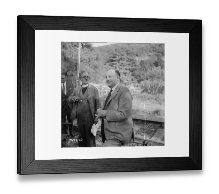 Framed Print : A pause from filming the Titfield Thunderbolt Framed Print : A pause from filming the Titfield Thunderbolt