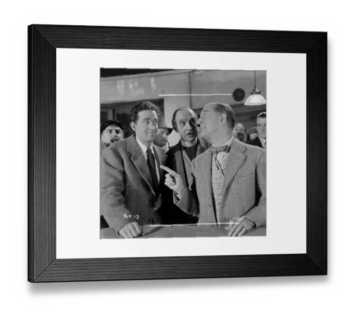 Framed Print : John Gregson with Stanley Holloway and George Relph Framed Print : John Gregson with Stanley Holloway and George Relph