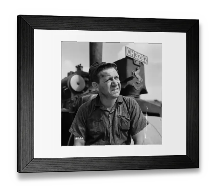 Framed Print : Sid James as Hawkins Framed Print : Sid James as Hawkins