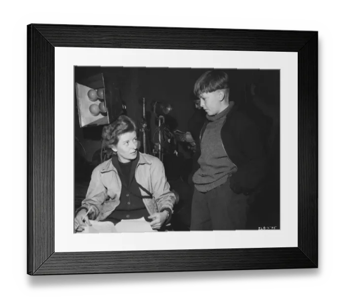 Framed Print : mag1954 bw pri 141