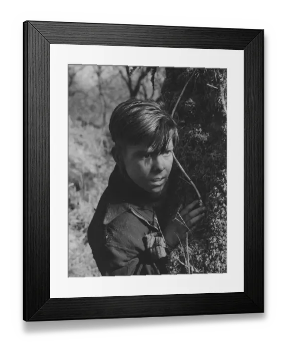 Framed Print : mag1954 bw pri por 002 Framed Print : mag1954 bw pri por 002