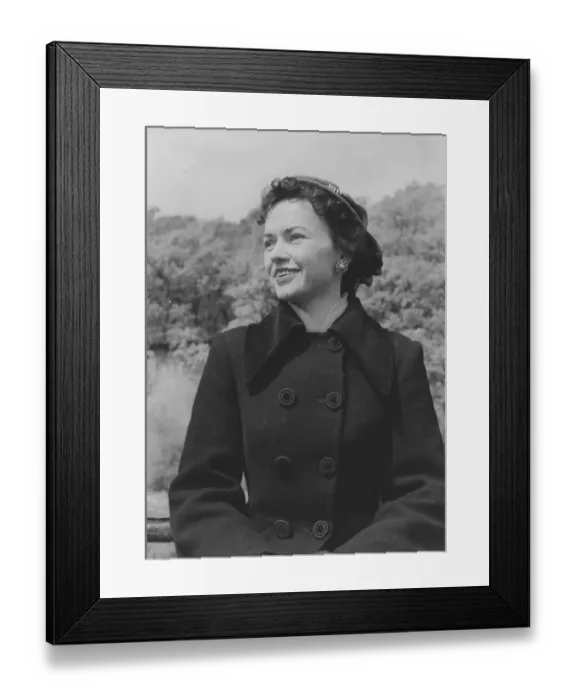 Framed Print : mag1954 bw pri por 009 Framed Print : mag1954 bw pri por 009