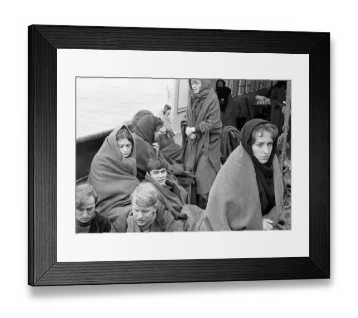 Framed Print : sos1979 bw neg 048 Framed Print : sos1979 bw neg 048