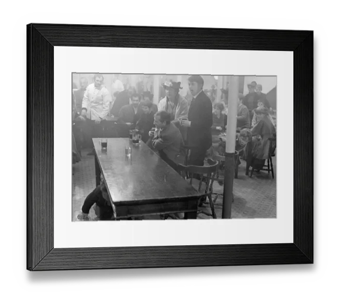 Framed Print : sos1979 bw neg 054 Framed Print : sos1979 bw neg 054