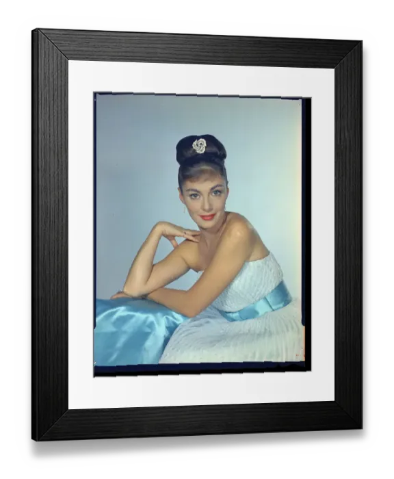 Framed Print : ANGRY SILENCE COL-C002 Framed Print : ANGRY SILENCE COL-C002
