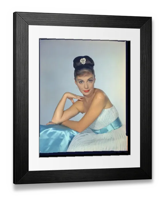 Framed Print : ANGRY SILENCE COL-RAI-C01 Framed Print : ANGRY SILENCE COL-RAI-C01