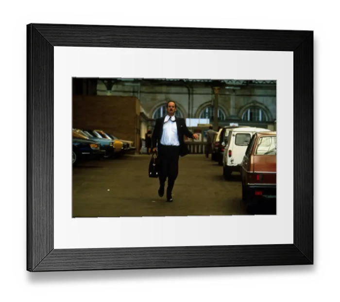 Framed Print : CLOCKWISE 038 Framed Print : CLOCKWISE 038