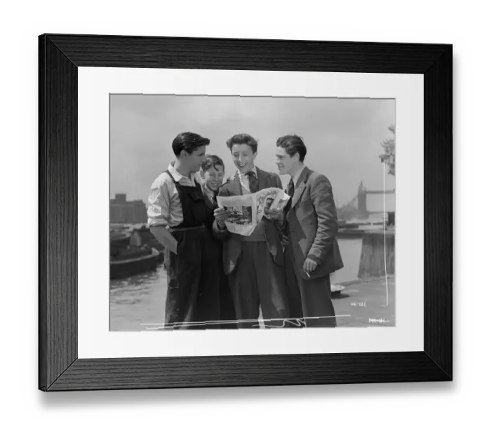 Framed Print : hue1947 bw neg 020