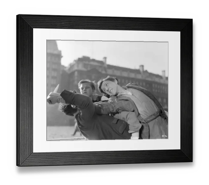 Framed Print : hue1947 bw neg 047 Framed Print : hue1947 bw neg 047