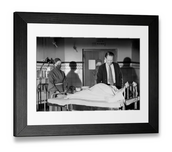 Framed Print : lsh1962 bw neg 062 Framed Print : lsh1962 bw neg 062