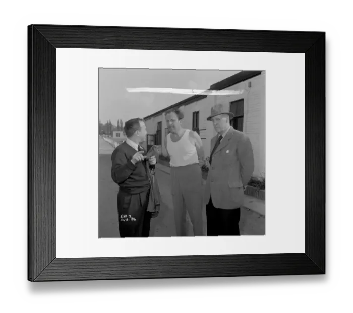 Framed Print : sch1960 bw neg pub 036 Framed Print : sch1960 bw neg pub 036