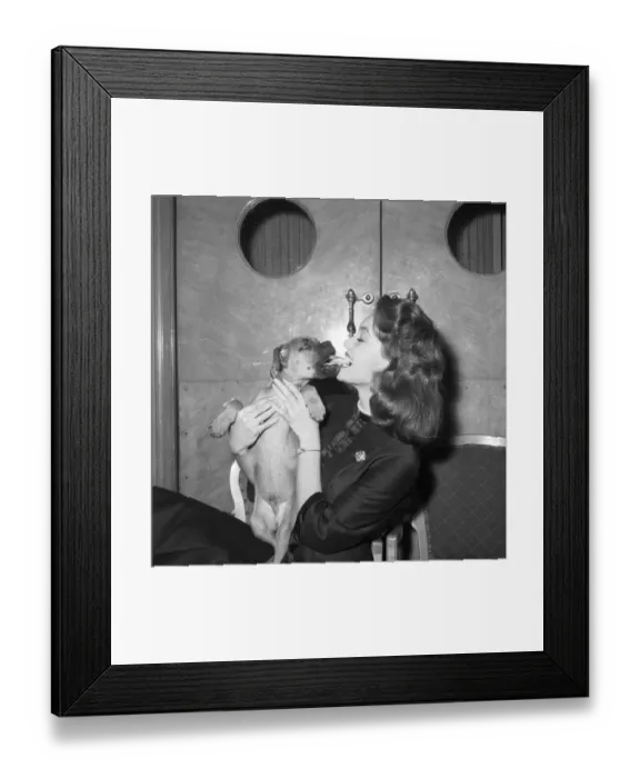 Framed Print : sch1960 bw neg str 071