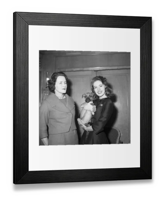 Framed Print : sch1960 bw neg str 078