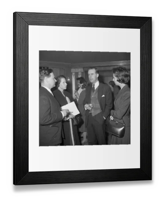 Framed Print : sch1960 bw neg str 080 Framed Print : sch1960 bw neg str 080