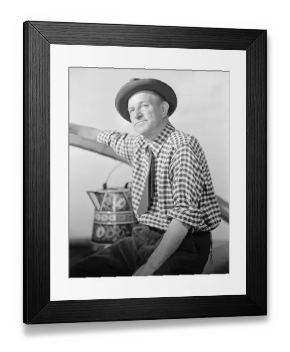 Framed Print : pai1945 bw neg 019 Framed Print : pai1945 bw neg 019