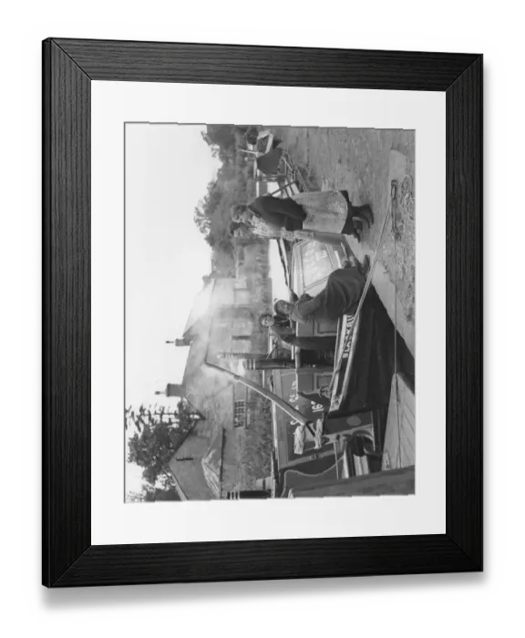 Framed Print : pai1945 bw pri 002 Framed Print : pai1945 bw pri 002
