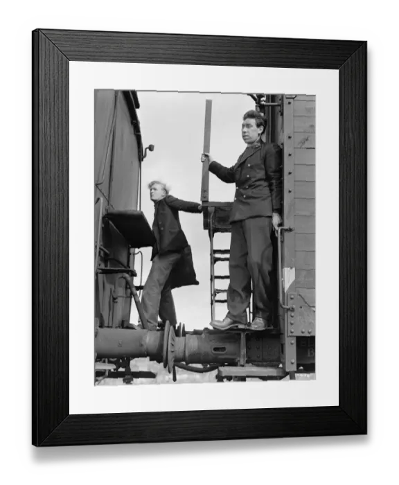 Framed Print : aga1948 bw neg 033 Framed Print : aga1948 bw neg 033