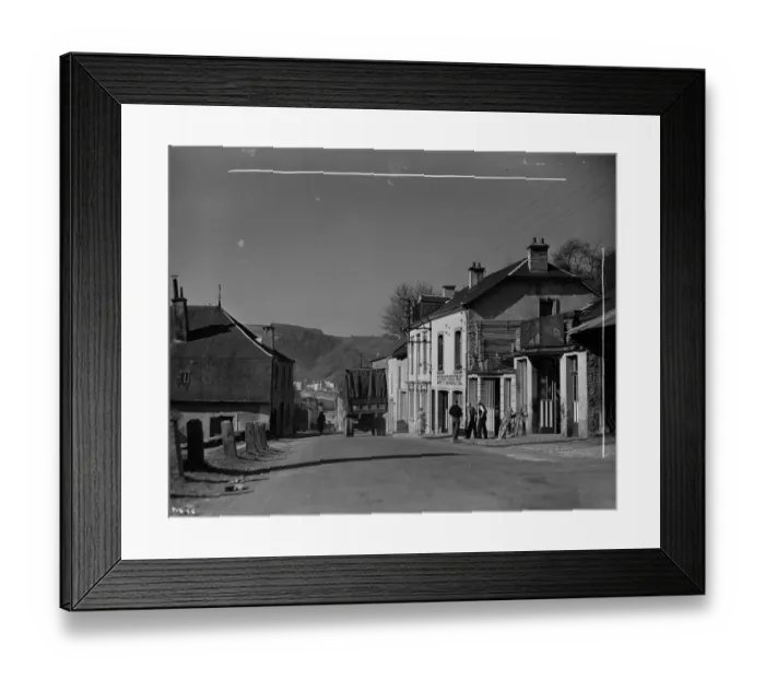 Framed Print : aga1948 bw neg 040 Framed Print : aga1948 bw neg 040