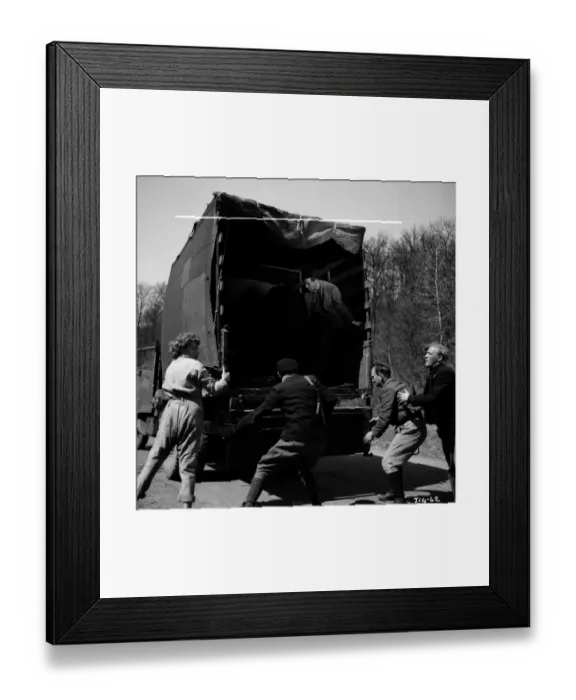 Framed Print : aga1948 bw neg 047 Framed Print : aga1948 bw neg 047