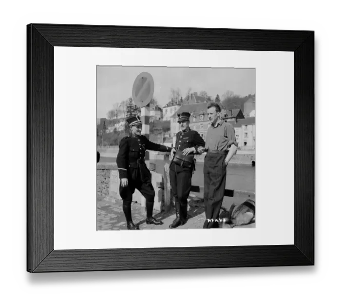 Framed Print : aga1948 bw neg 102 Framed Print : aga1948 bw neg 102