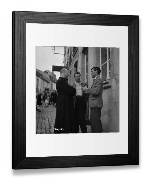 Framed Print : aga1948 bw neg 113 Framed Print : aga1948 bw neg 113