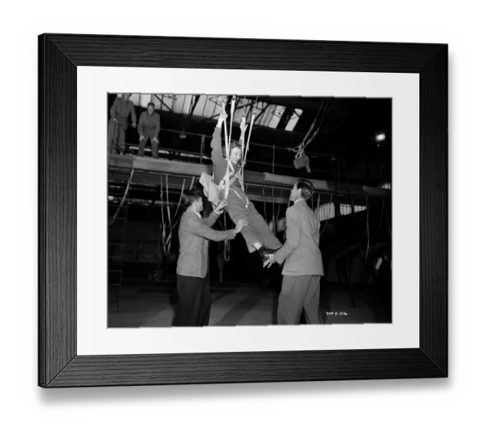 Framed Print : aga1948 bw neg 125 Framed Print : aga1948 bw neg 125