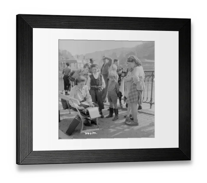 Framed Print : aga1948 bw neg 147 Framed Print : aga1948 bw neg 147
