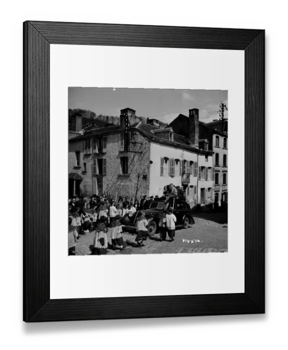 Framed Print : aga1948 bw neg 149 Framed Print : aga1948 bw neg 149