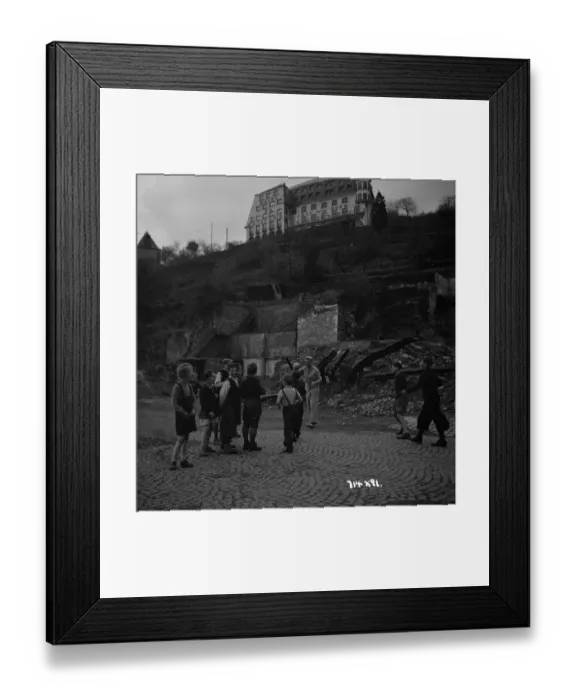 Framed Print : aga1948 bw neg 184 Framed Print : aga1948 bw neg 184