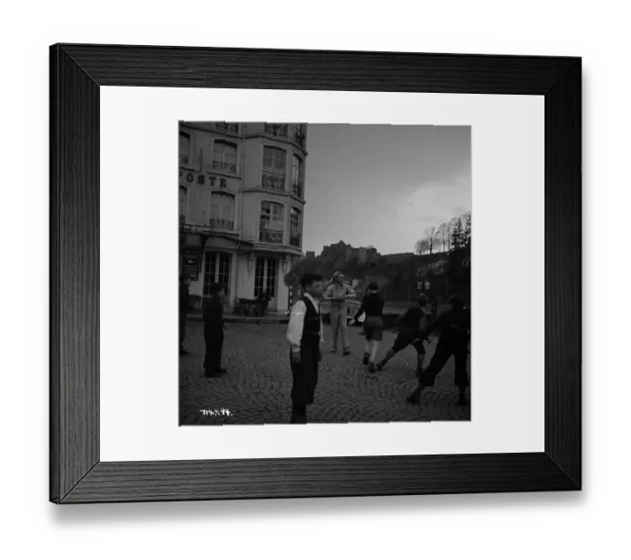 Framed Print : aga1948 bw neg 187 Framed Print : aga1948 bw neg 187
