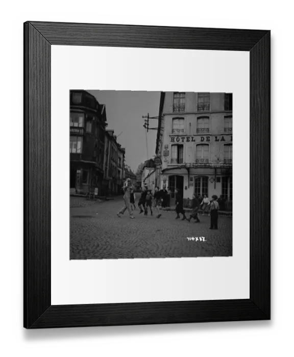 Framed Print : aga1948 bw neg 200 Framed Print : aga1948 bw neg 200