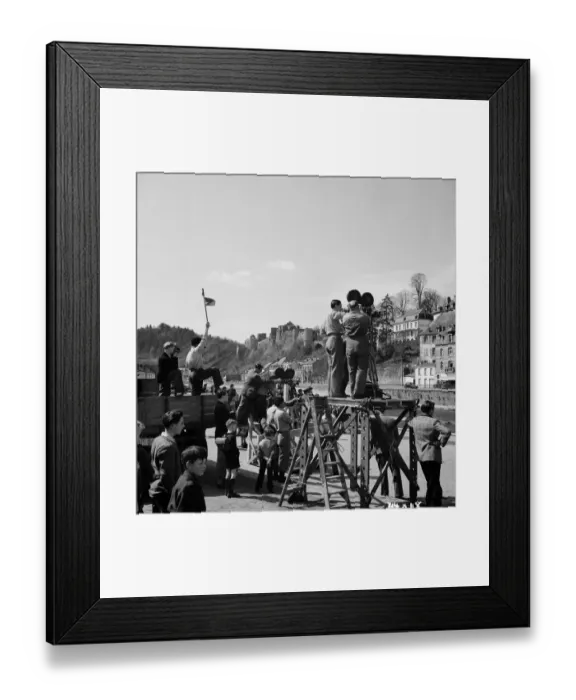 Framed Print : aga1948 bw neg 221