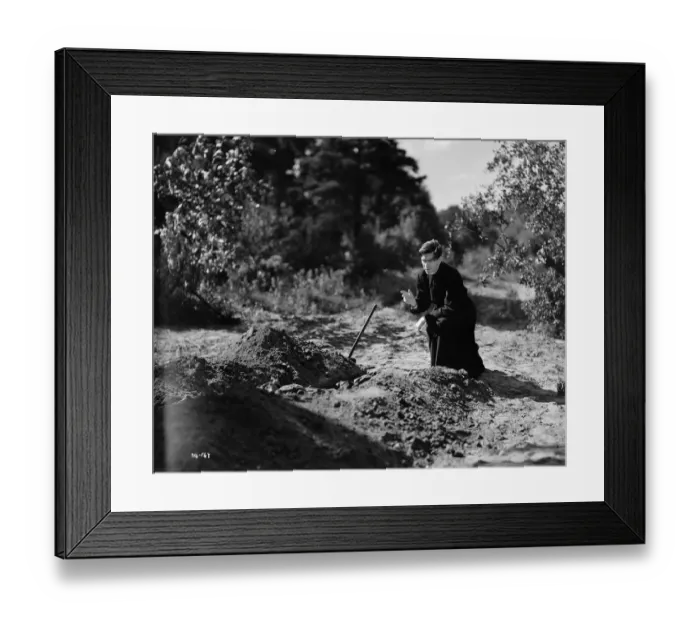 Framed Print : aga1948 bw neg 242 Framed Print : aga1948 bw neg 242