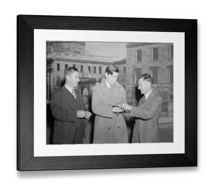 Framed Print : ano1948 bw neg 018 Framed Print : ano1948 bw neg 018