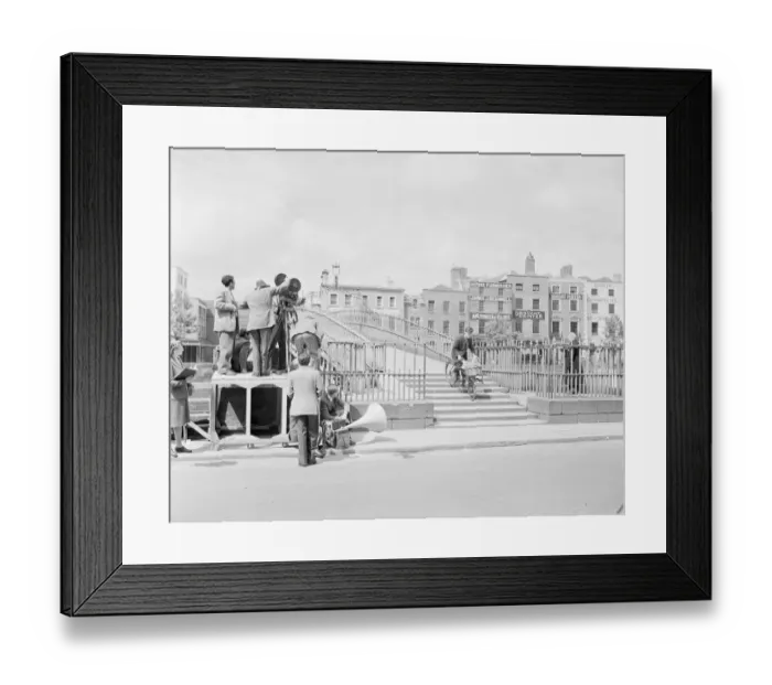 Framed Print : ano1948 bw neg 107 Framed Print : ano1948 bw neg 107