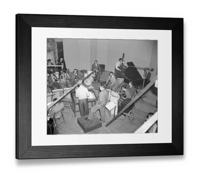 Framed Print : dan1950 bw neg pub 004 Framed Print : dan1950 bw neg pub 004