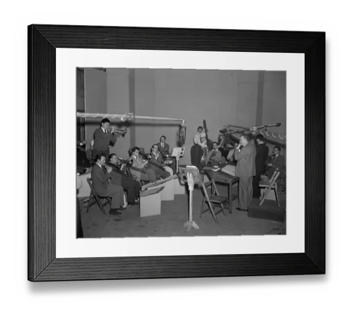 Framed Print : dan1950 bw neg pub 005 Framed Print : dan1950 bw neg pub 005